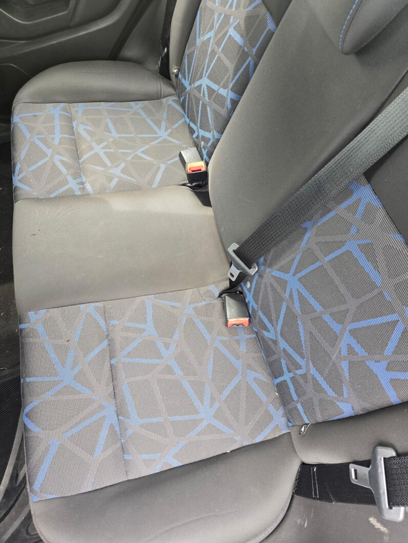 2013 Ford Fiesta SE