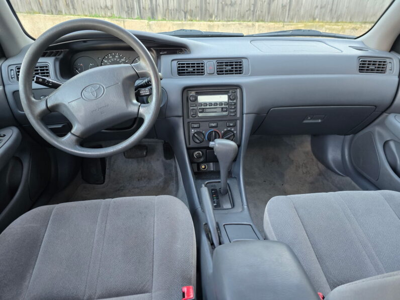 2001 Toyota Camry