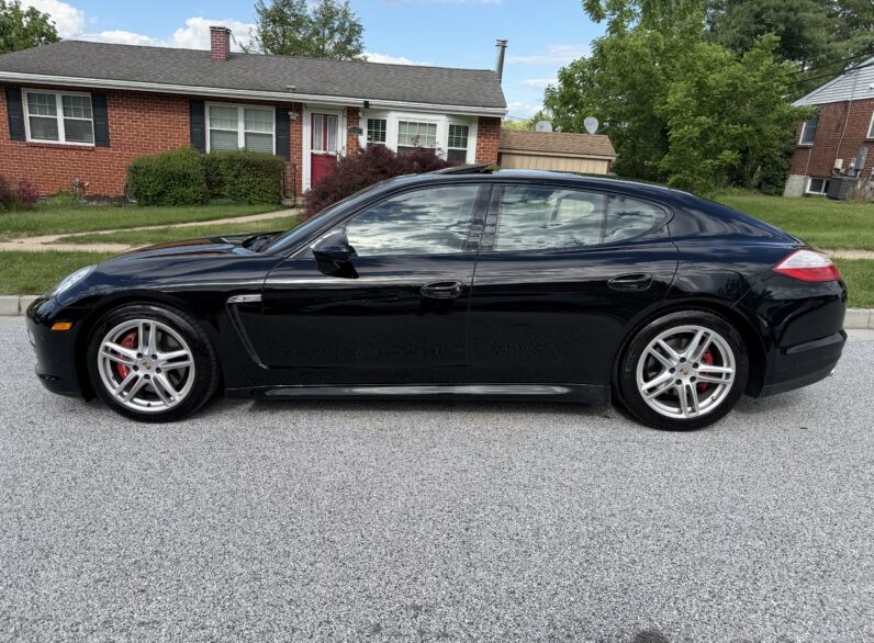 2012 Porsche Panamera 4