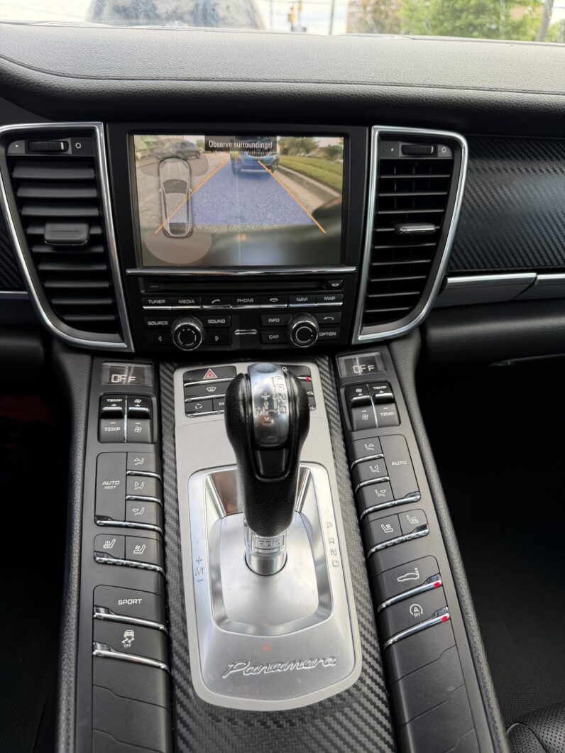 2012 Porsche Panamera 4
