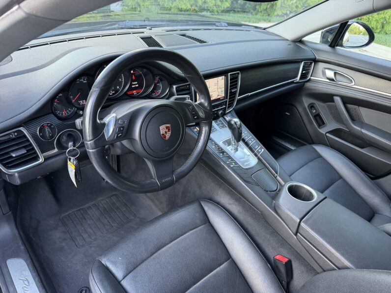 2012 Porsche Panamera 4