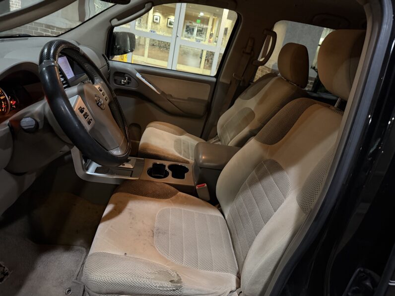 2010 Nissan Pathfinder SE