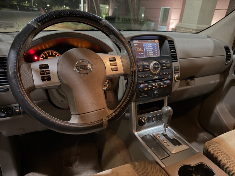 2010 Nissan Pathfinder SE